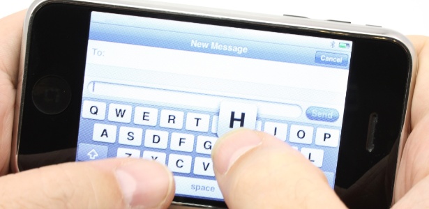 Serviço de SMS pode ficar mais barato para portadores de deficiência auditiva ou de fala
