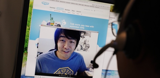 Usurios utilizam videoconferncia do Skype; servio sofreu ''apago'' mundial na quarta (22)