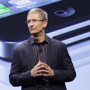 Tim Cook substituiu Steve Jobs no cargo de diretor-executivo da Apple - Mark Lennihan/AP 