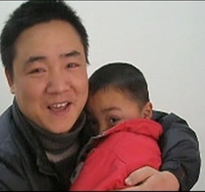 Lele foi reencontrado pelo prprio pai, Peng Gaofeng, com a ajuda da internet