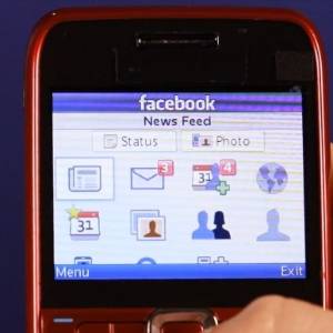 Novo aplicativo do Facebook pode ser acessado de modelos diferentes de celulares, diz a empresa