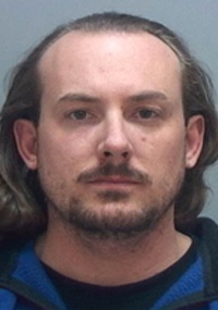Sequestrador Troy Reed Critchfield, 33, foi denunciado por vtima pelo Facebook